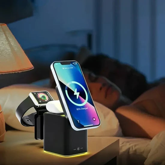 4-in-1 Wireless Magnetic Charger 15W with 100cm Cable for Multi-Device Charging
شاحن لاسلكي مغناطيسي 4 في 1 بقوة 15 واط مع كابل بطول 100 سم لشحن عدة أجهزة